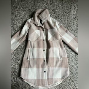 perfect condition never worn hollister wool flannel jacket !